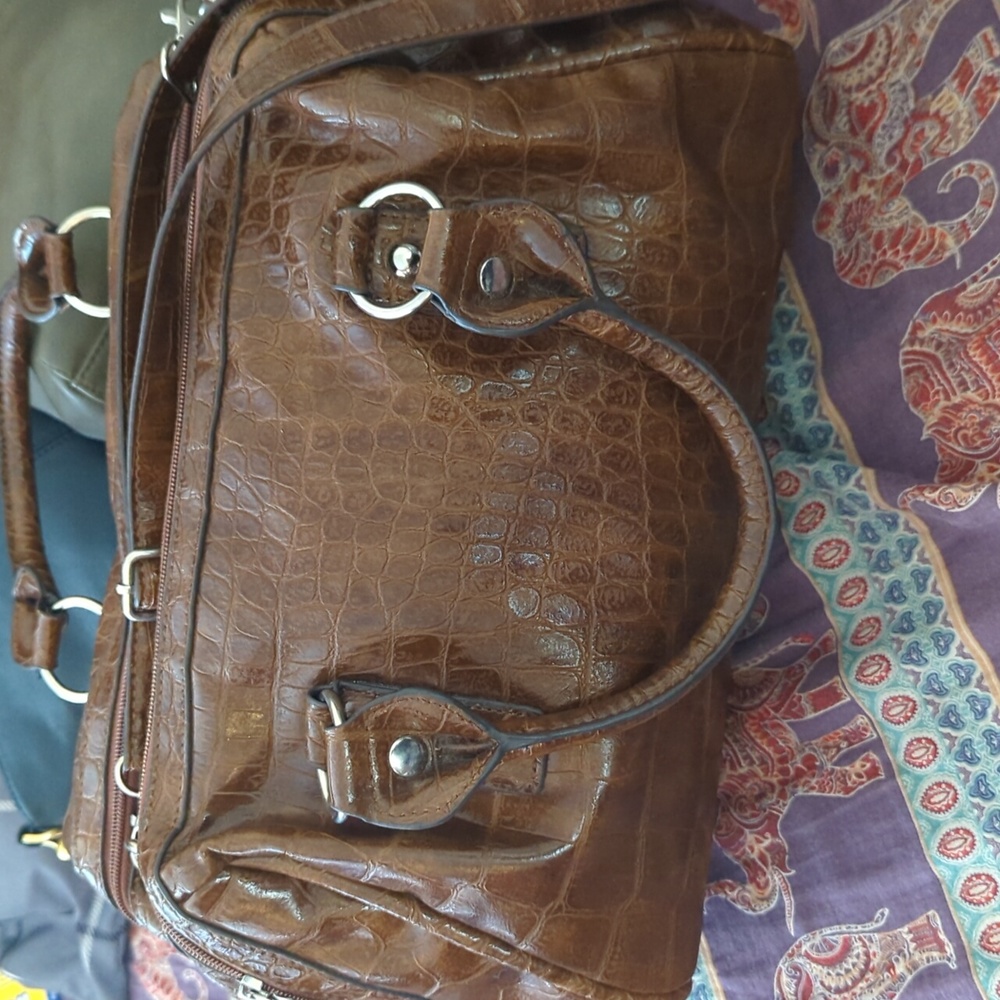Large brown purse by Gal